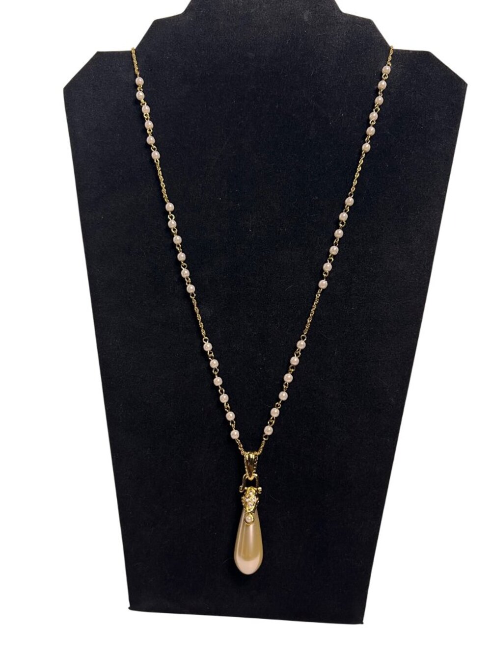 Nolan Miller Gold Tone And Faux Pearl Necklace 32" (6308)